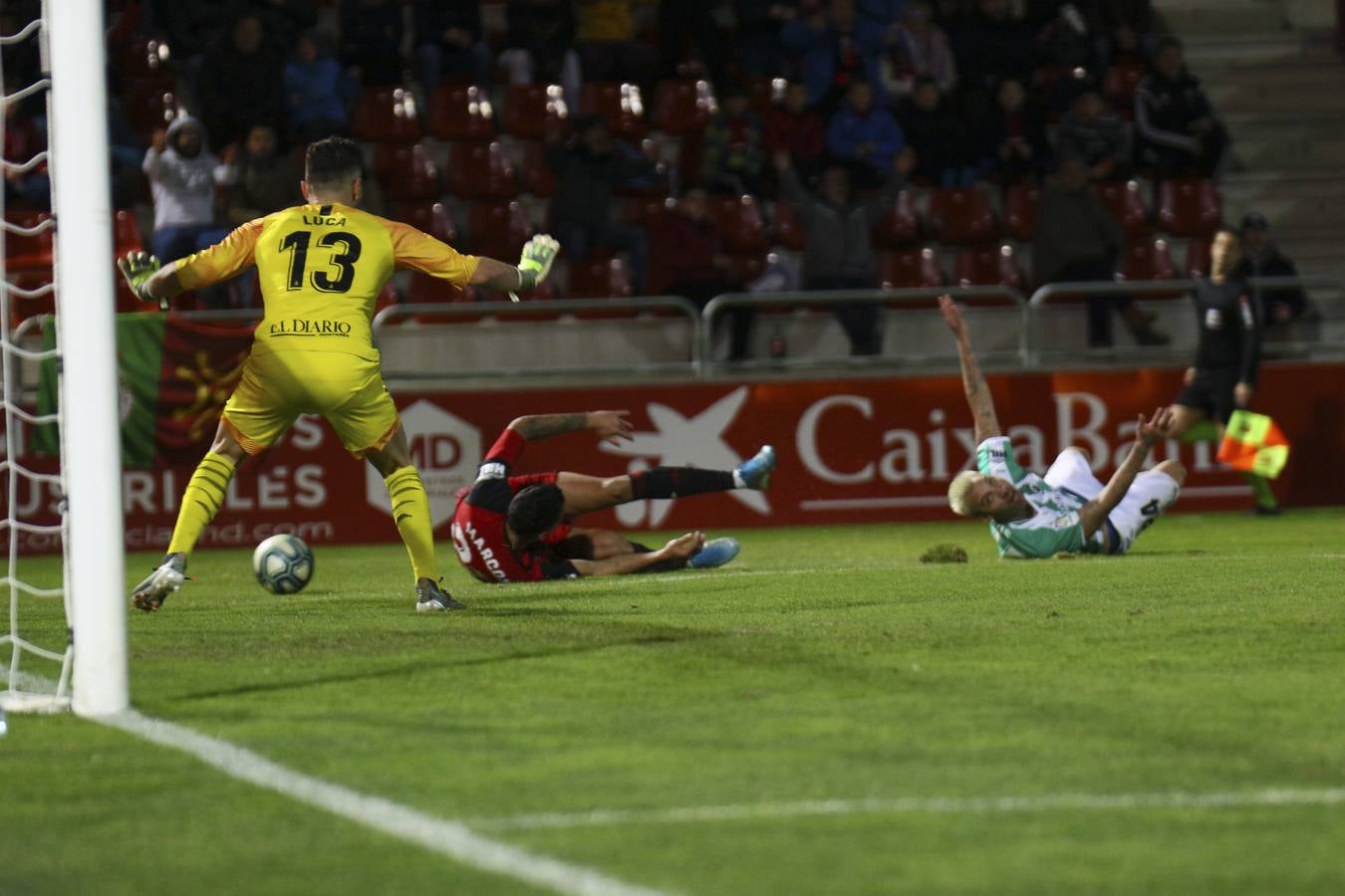 Fotos: Las imágenes del Mirandés - Racing