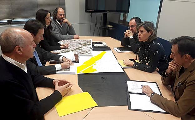 Imagen de la reunión celebrada en la sede de la Confederación Hidrográfica del Ebro.