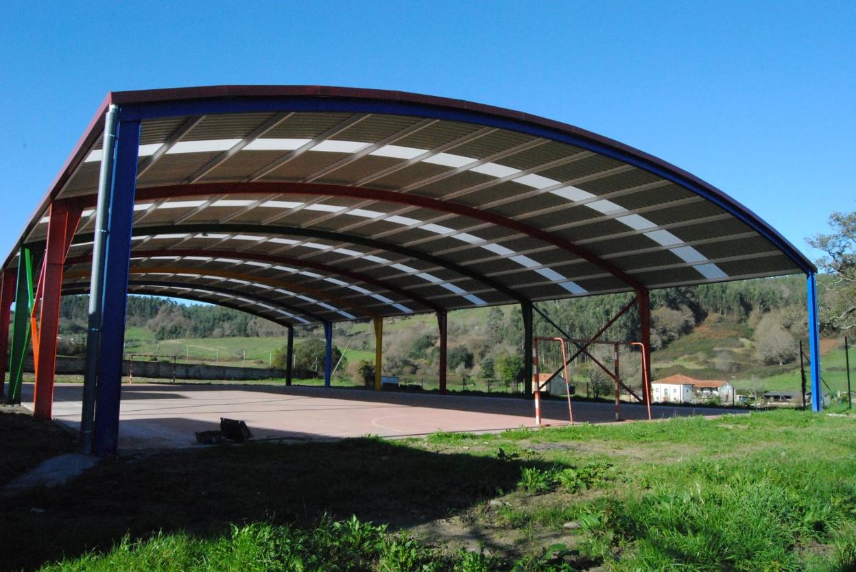 Estado de la actuación en la pista deportiva de Güemes. 