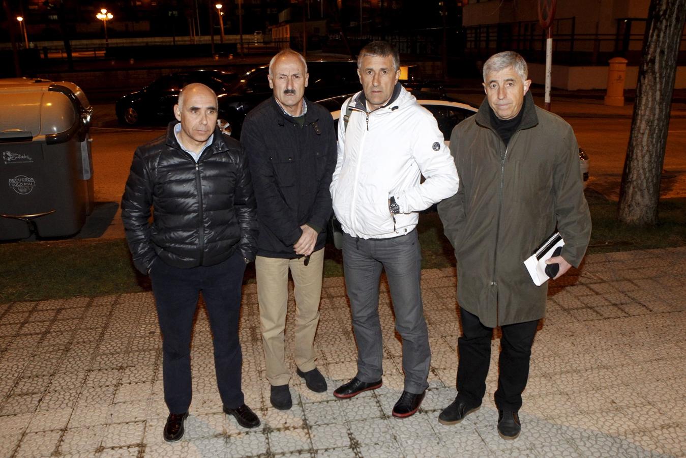 2014. El Racing queda en manos de los exjugadores Manuel Higuera, José Antonio Sañudo, Quique Setién y Pedro Alba.