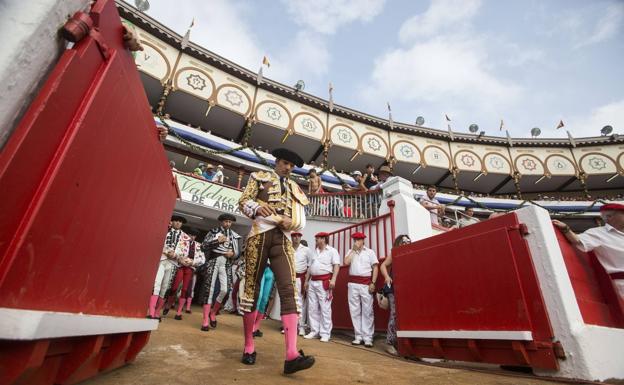 Una empresa privada se encargará de la gestión de la Feria Taurina de Santiago