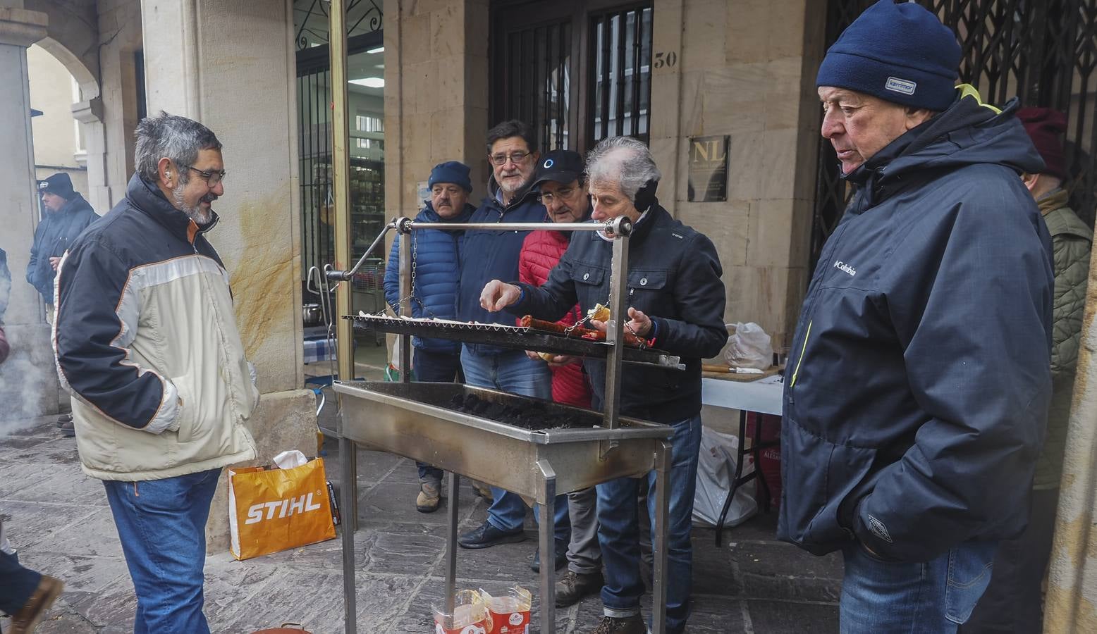 El concurso de ollas ferroviarias fue el acto central de una jornada con el corazón puesto en los afectados por las inundaciones 