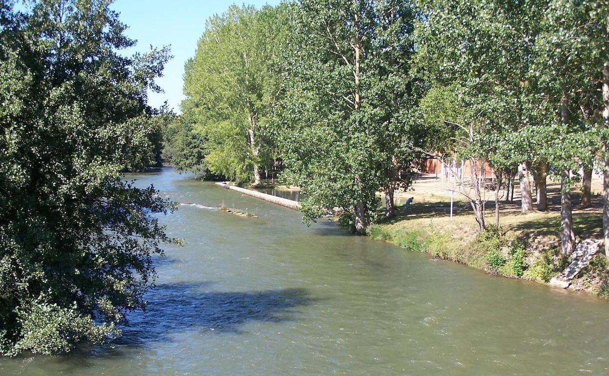 Vista del río Ebro a su paso por Polientes.