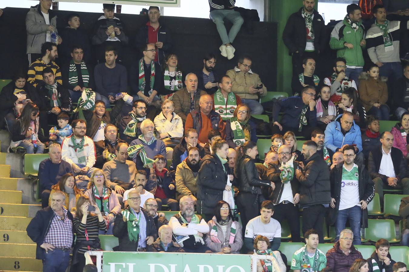 Fotos: Búscate si estuviste en la Tribuna Norte de los Campos de Sport