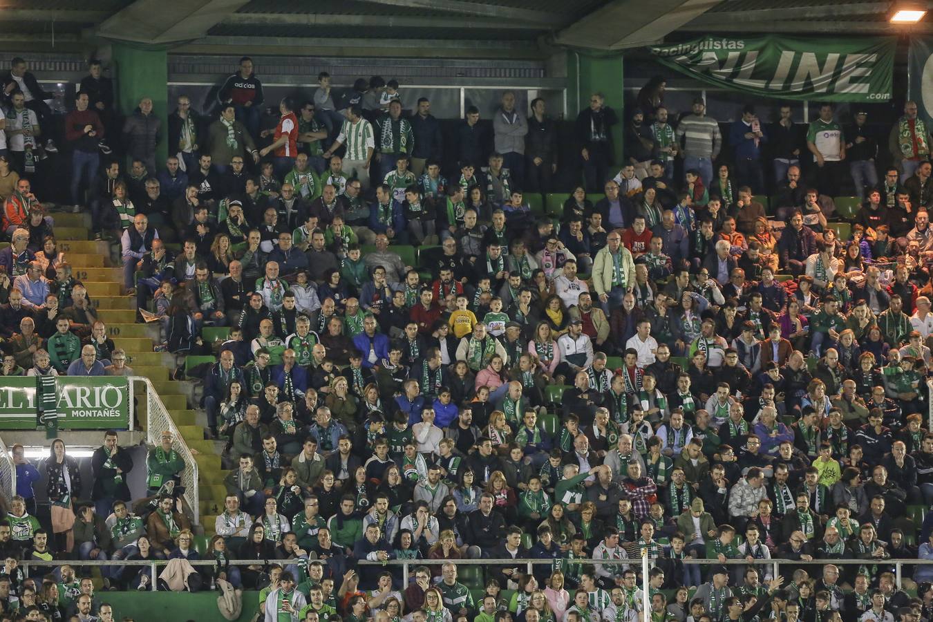 Fotos: Búscate si estuviste en la Tribuna Norte de los Campos de Sport