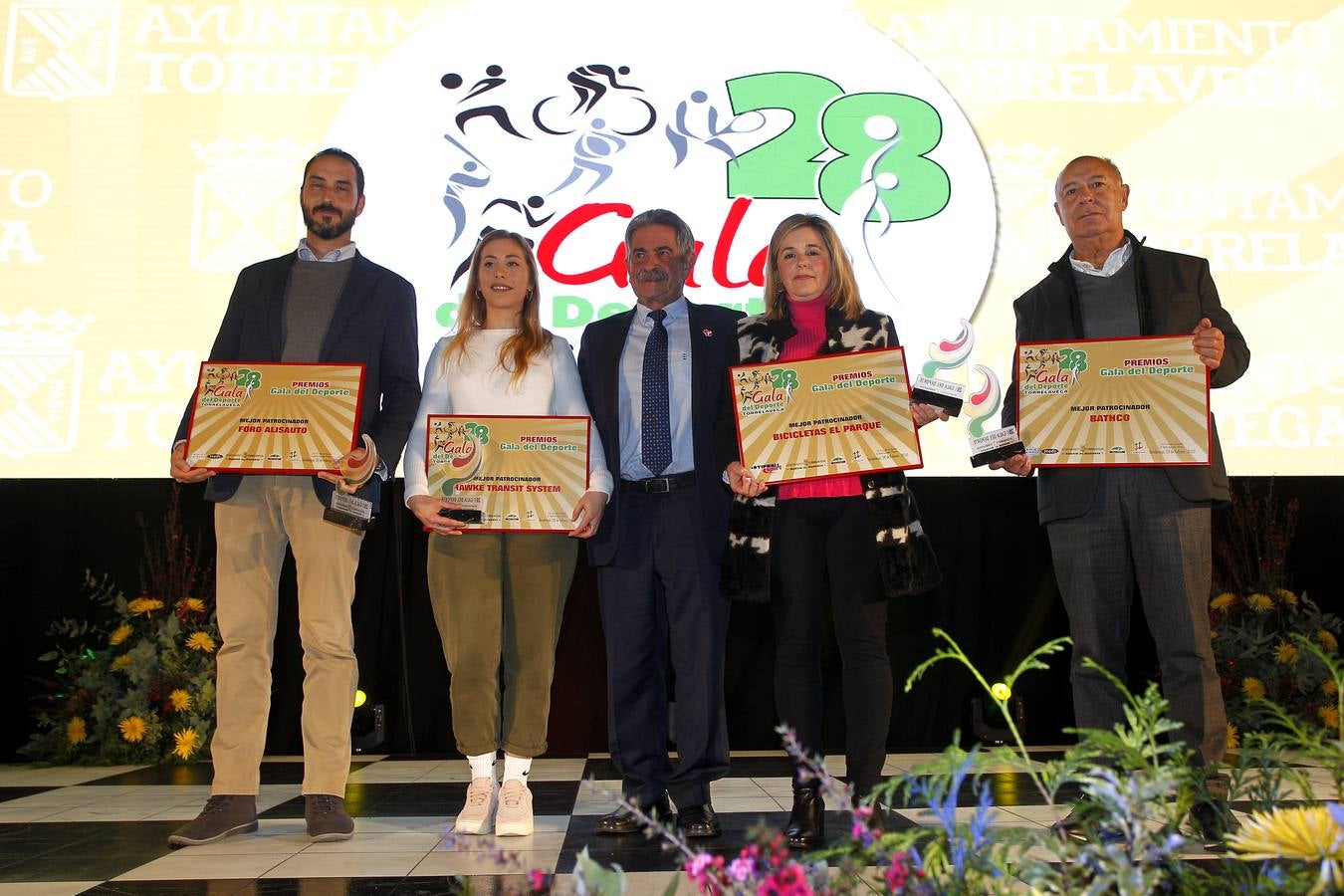 Sergio García 'El Niño' recibe el premio de major deportista de Torrelavega en 2019.