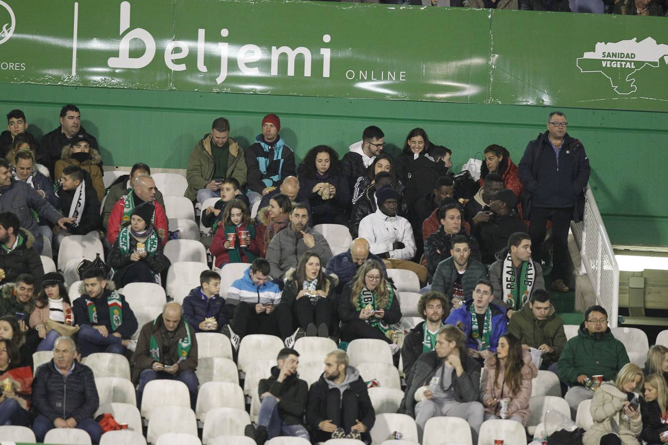 Fotos: Búscate si estuviste en la Tribuna Este de los Campos de Sport