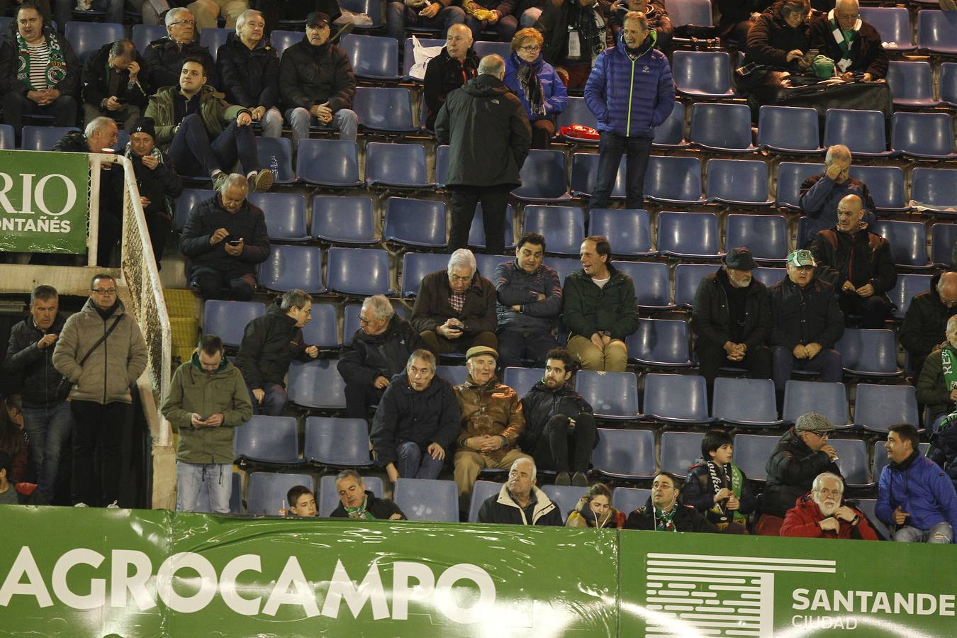 Fotos: Búscate si estuviste en la Tribuna Este de los Campos de Sport