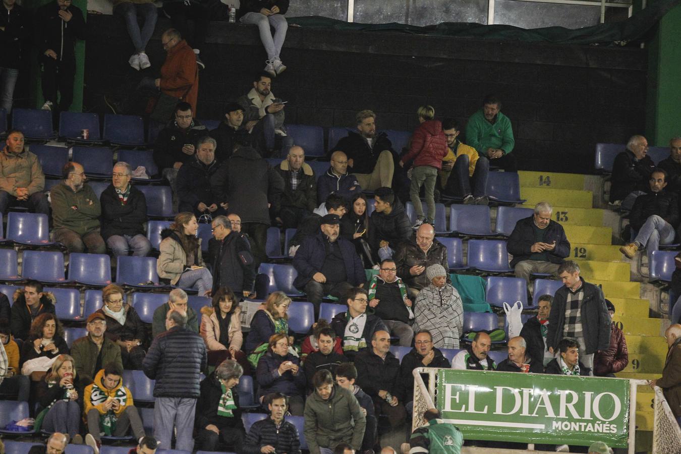 Fotos: Búscate si estuviste en la Tribuna Este de los Campos de Sport