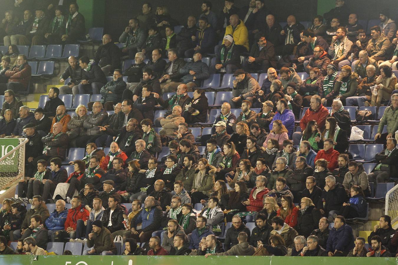 Fotos: Búscate si estuviste en la Tribuna Este de los Campos de Sport