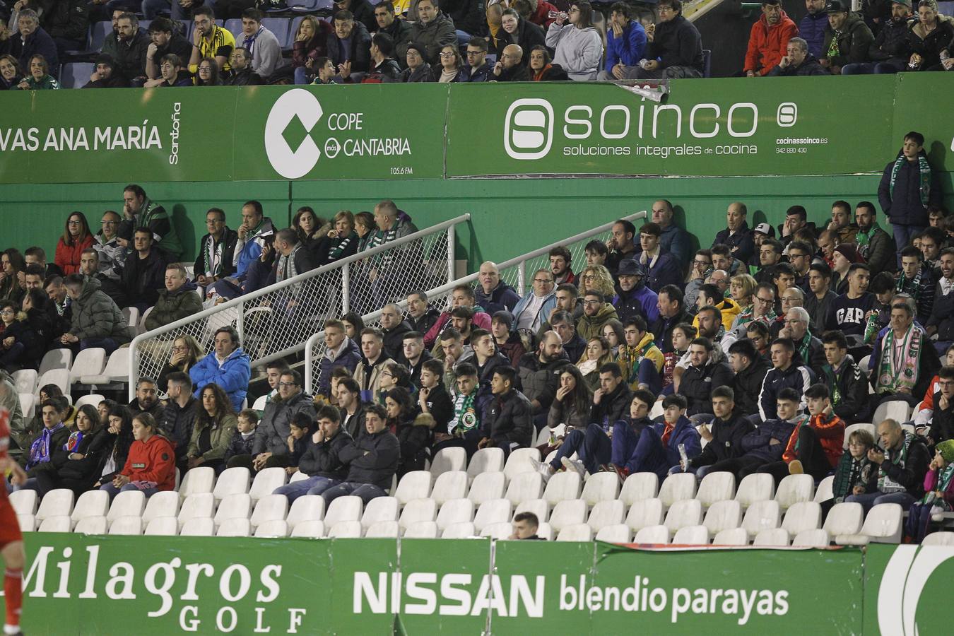 Fotos: Búscate si estuviste en la Tribuna Este de los Campos de Sport