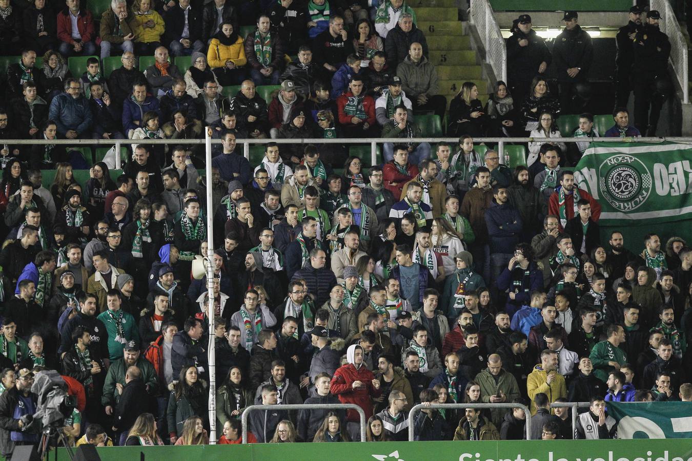 Fotos: Búscate si estuviste en la Tribuna Norte de los Campos de Sport