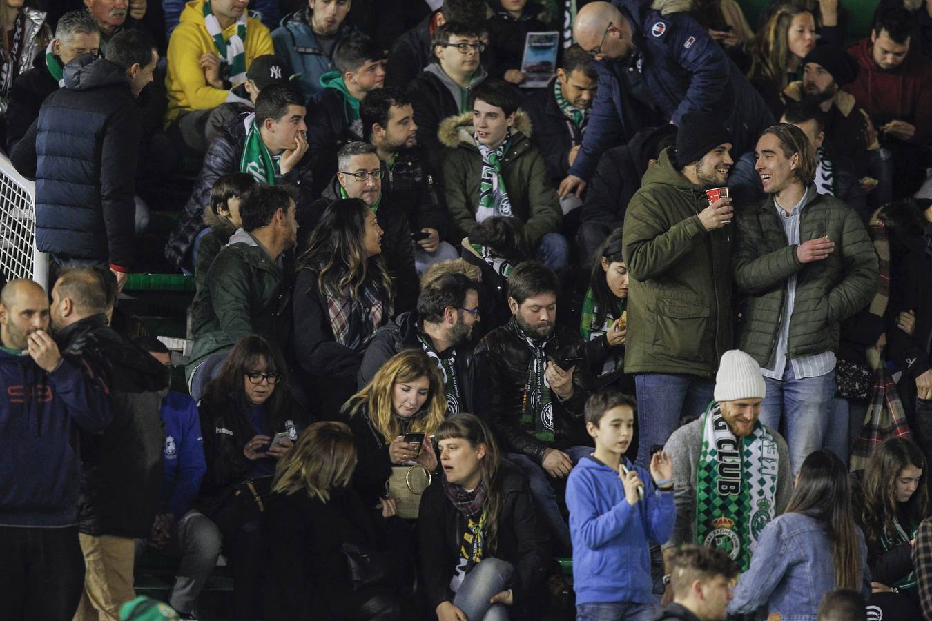 Fotos: Búscate si estuviste en la Tribuna Norte de los Campos de Sport