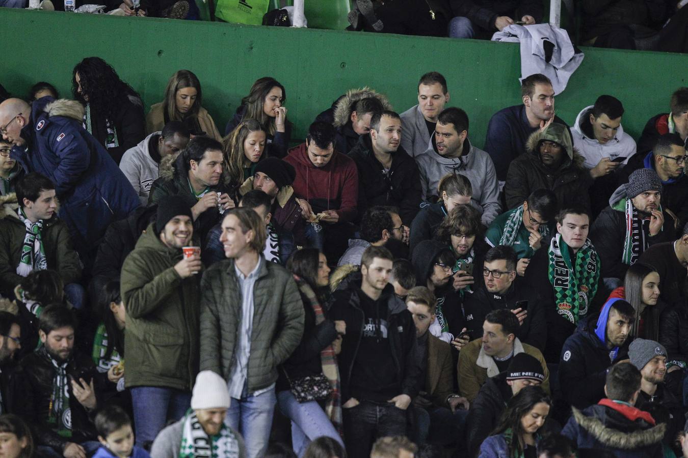 Fotos: Búscate si estuviste en la Tribuna Norte de los Campos de Sport