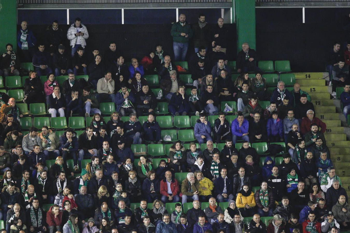 Fotos: Búscate si estuviste en la Tribuna Norte de los Campos de Sport