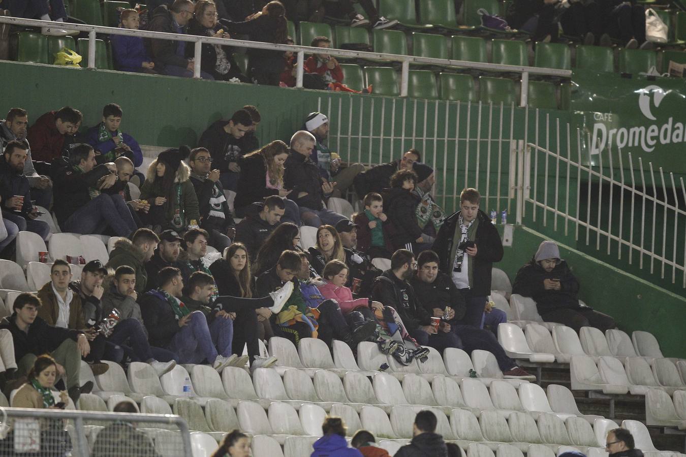 Fotos: Búscate si estuviste en la Tribuna Norte de los Campos de Sport