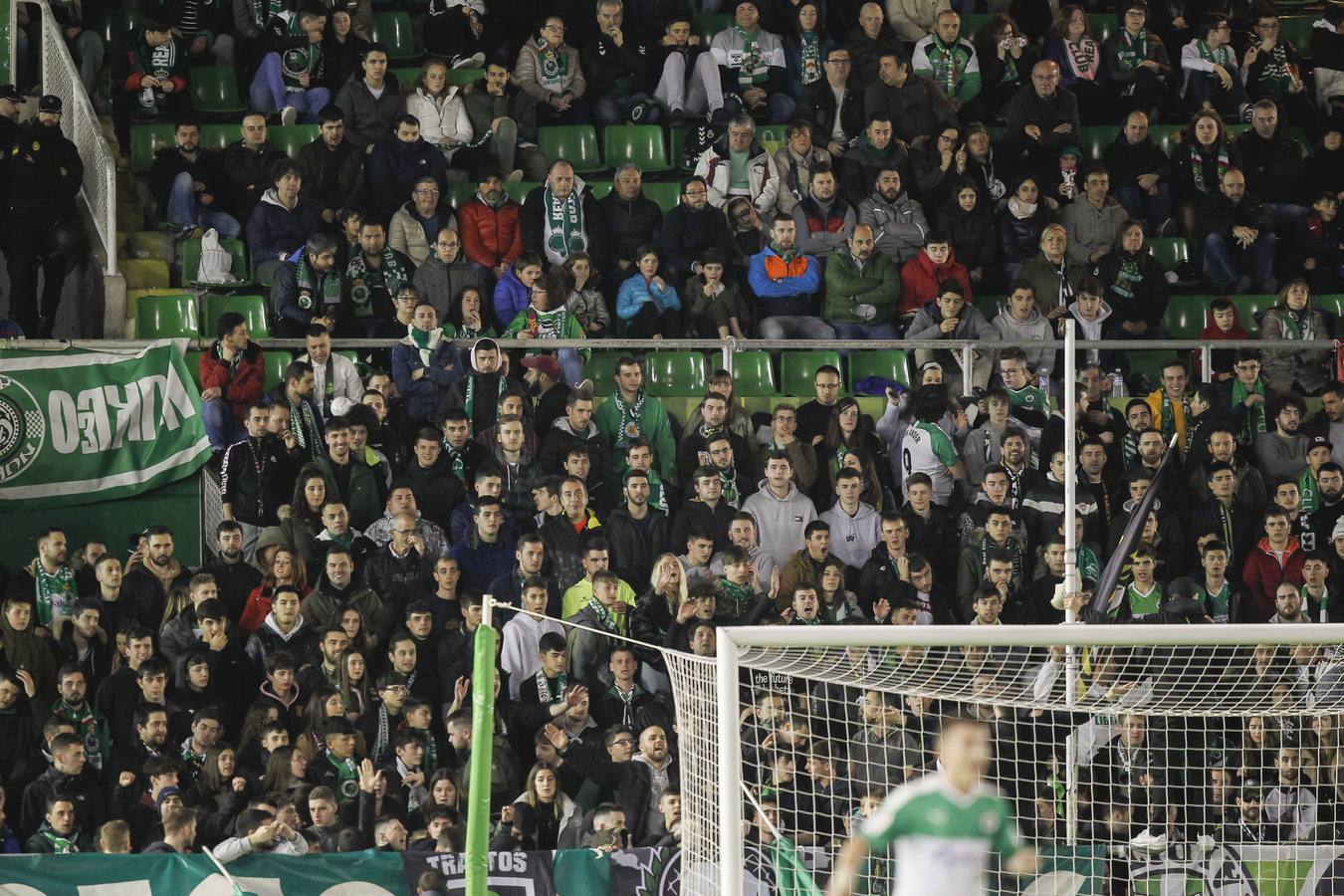 Fotos: Búscate si estuviste en la Tribuna Norte de los Campos de Sport