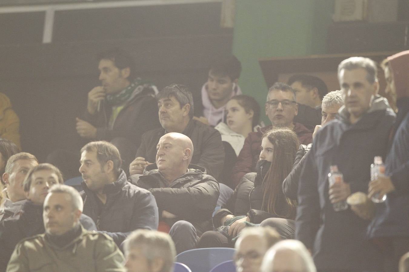 Fotos: Búscate si estuviste en la Tribuna Norte de los Campos de Sport