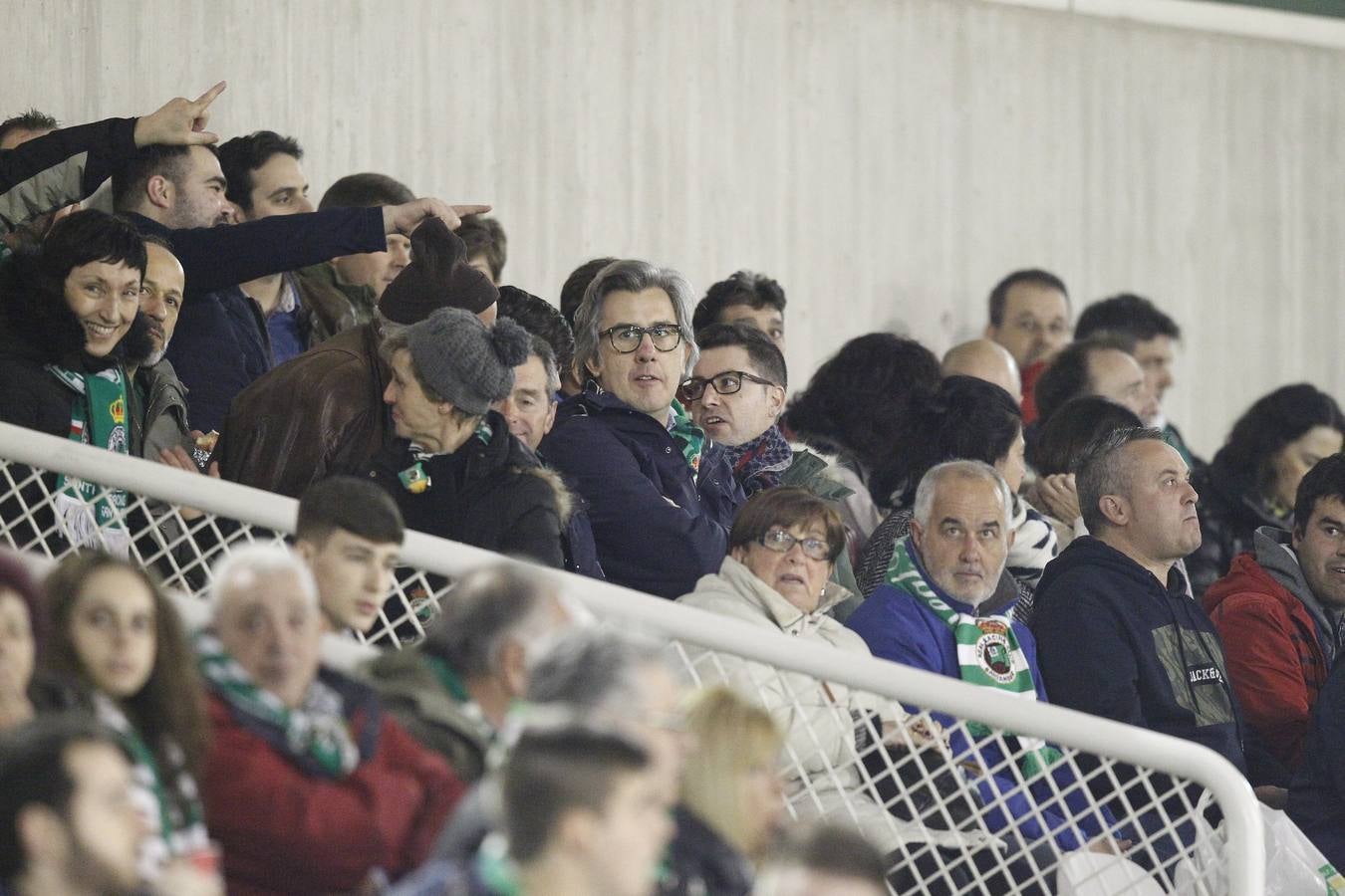 Fotos: Búscate si estuviste en la Tribuna Norte de los Campos de Sport