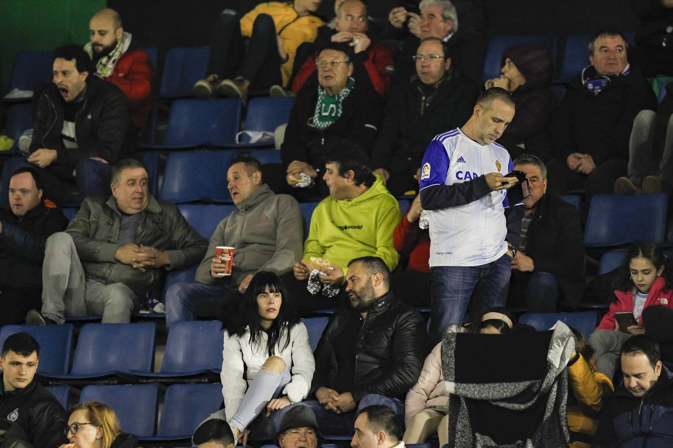 Fotos: Búscate si estuviste en la Tribuna Sur de los Campos de Sport