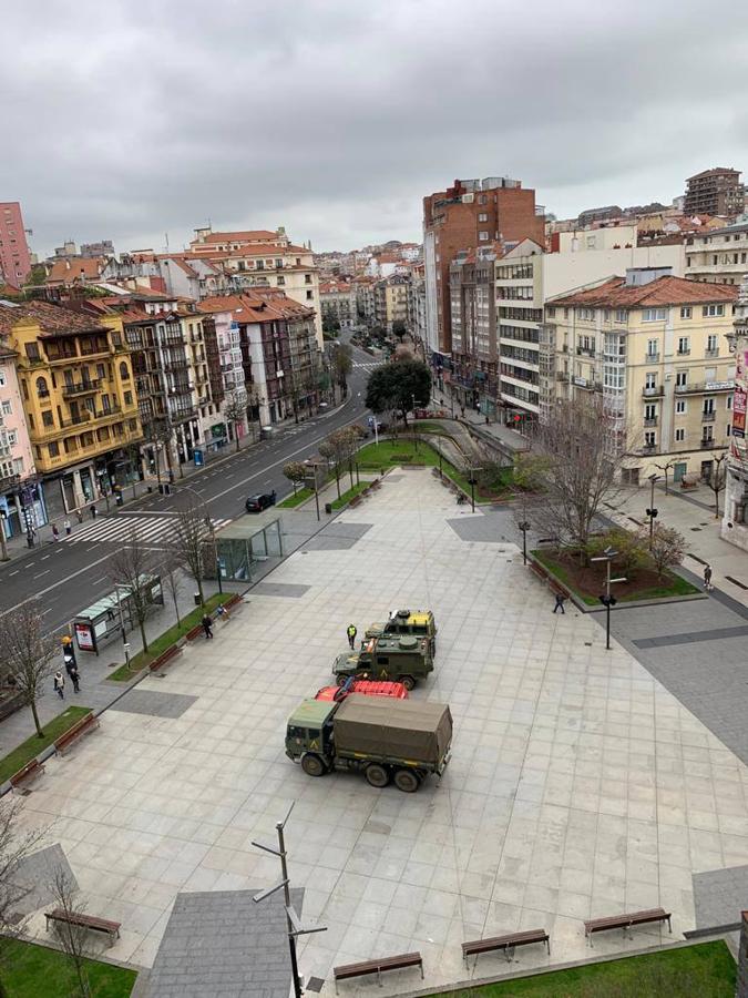 El Ministerio de Defensa desplaza a la región a 97 militares y 30 vehículos para tareas de vigilancia, concienciación ciudadana y desinfección en la lucha contra la pandemia