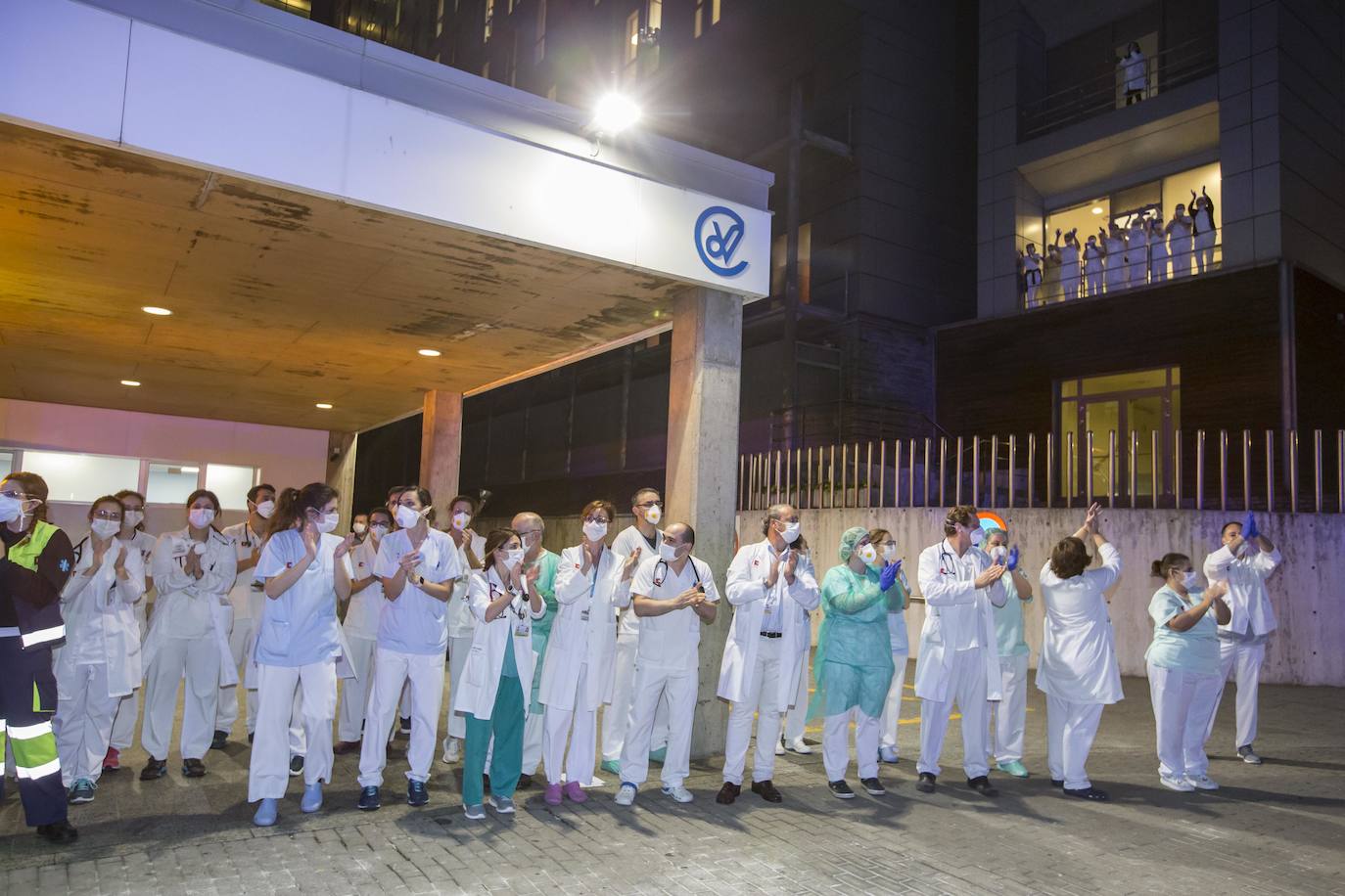 Fotos: Aplauso y homenaje