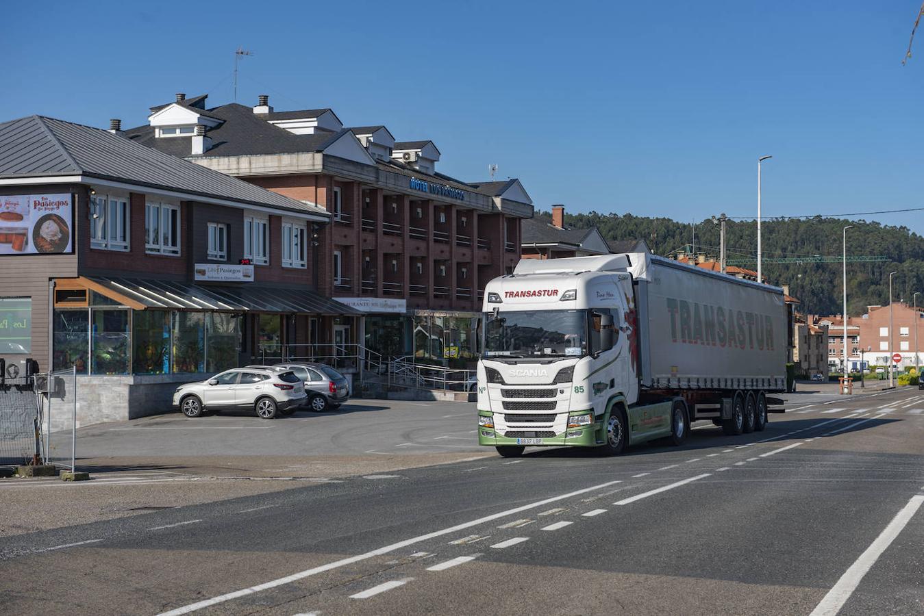 Fotos: Los transportistas piden ayuda a las estaciones de servicio