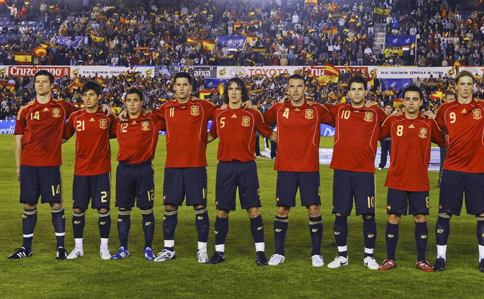 España - EE UU del 4 de junio de 2008. Xabi Alonso, Silva, Cazorla, Capdevila, Puyol, Marchena, Cesc Fabregas, Xavi, Fernando Torres, Sergio Ramos e Iker Casillas.