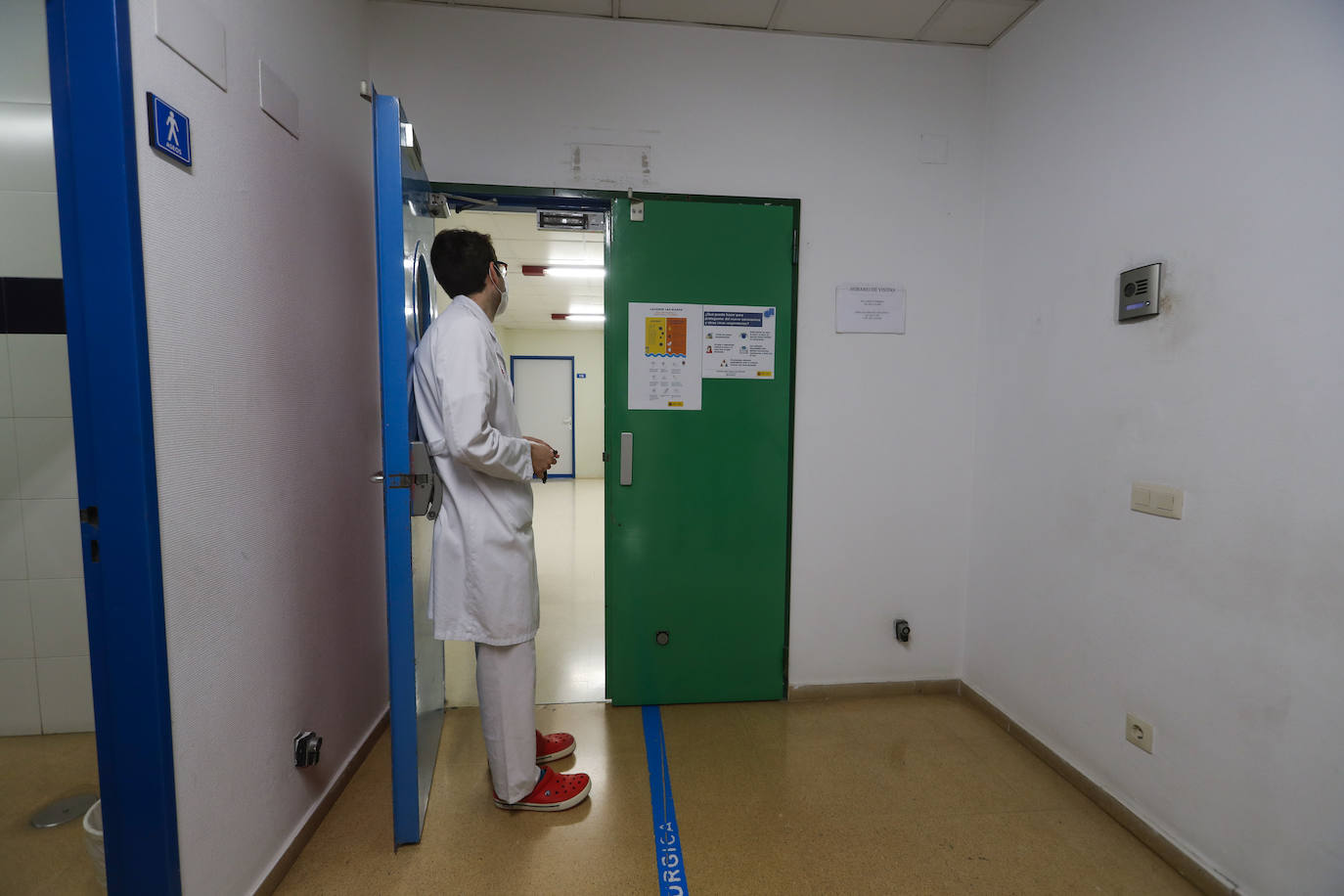 La salida de los pacientes de Psiquiatría deja al hospital íntegramente preparado para tratar a casos contagiados que se deriven desde Valdecilla