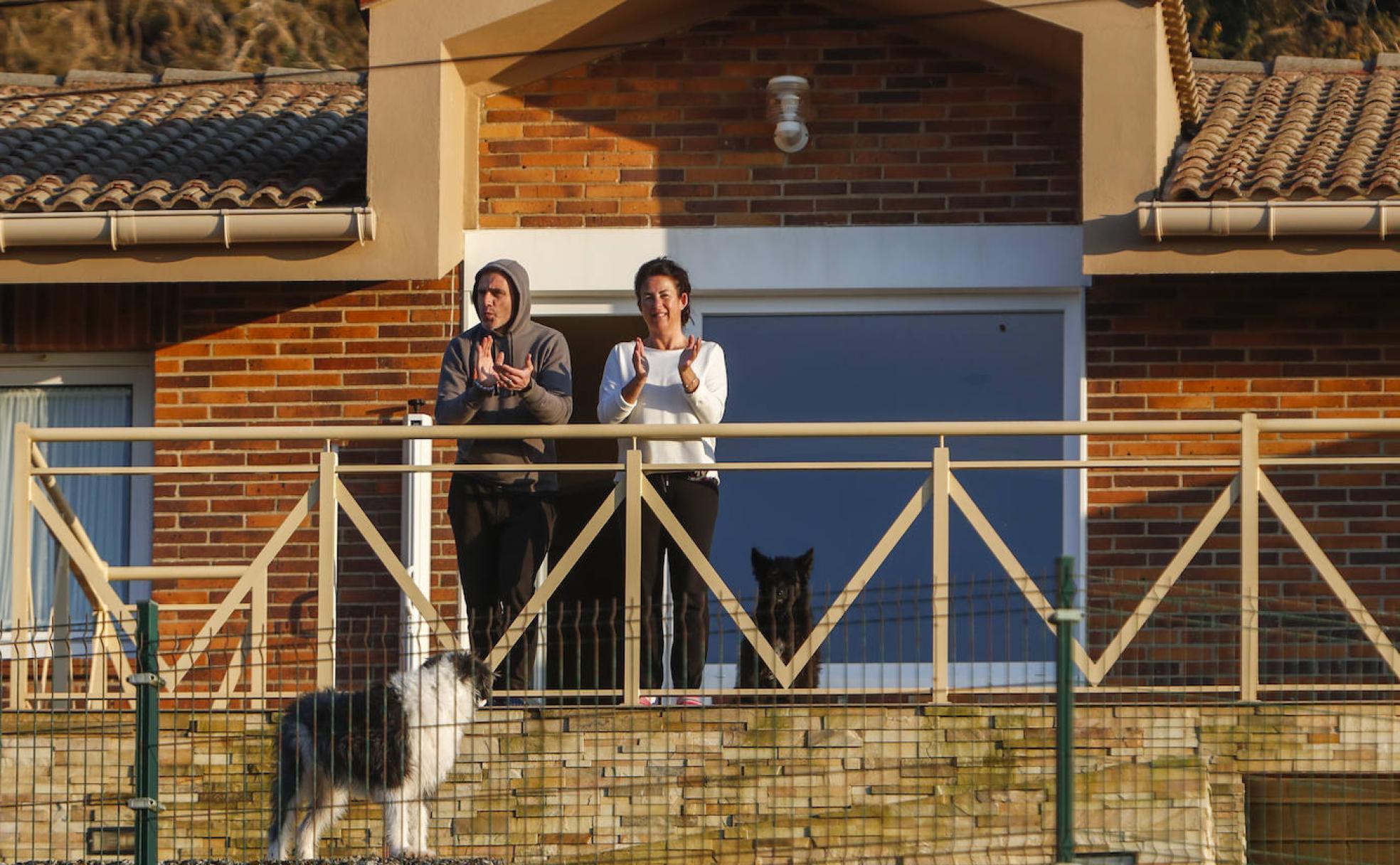 Nos oímos a las ocho