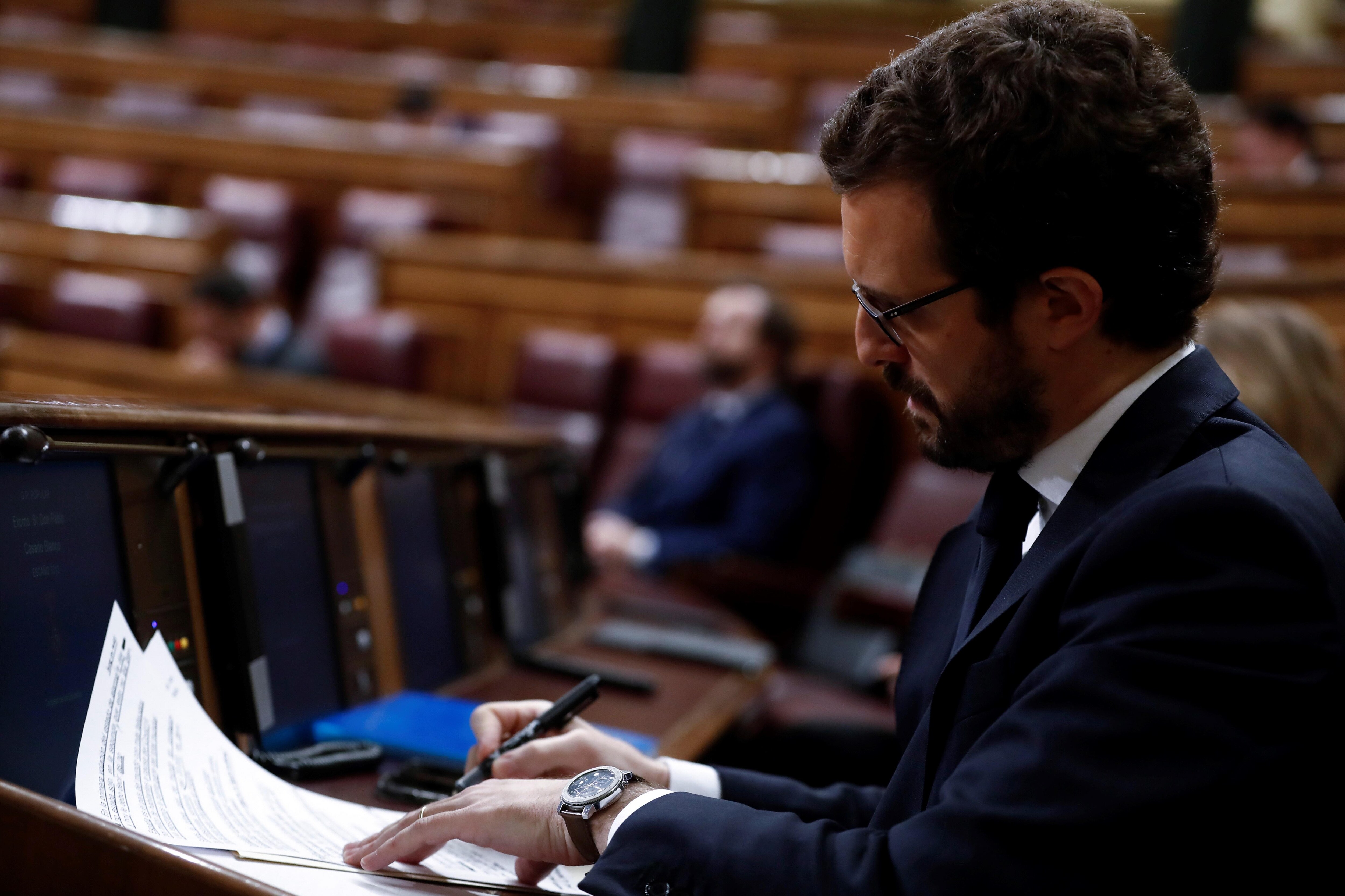 Casado replica a Sánchez que no tiene autoridad moral para reclamar «lealtad y unidad»