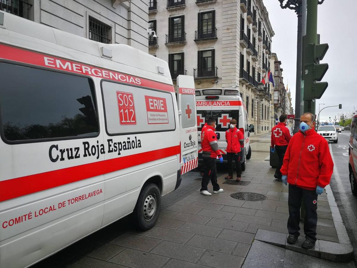 Fotos: Llegan las mascarillas que se repartirán en autobuses y trenes