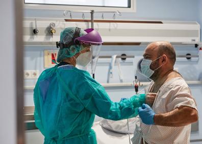 Imagen secundaria 1 - Así esquivó Valdecilla el colapso