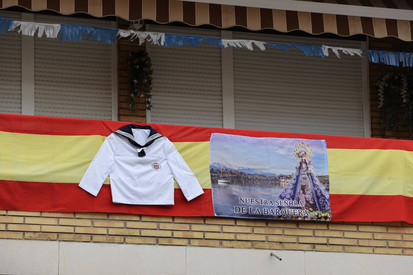 Fotos: San Vicente de la Barquera vive La Folía desde el confinamiento