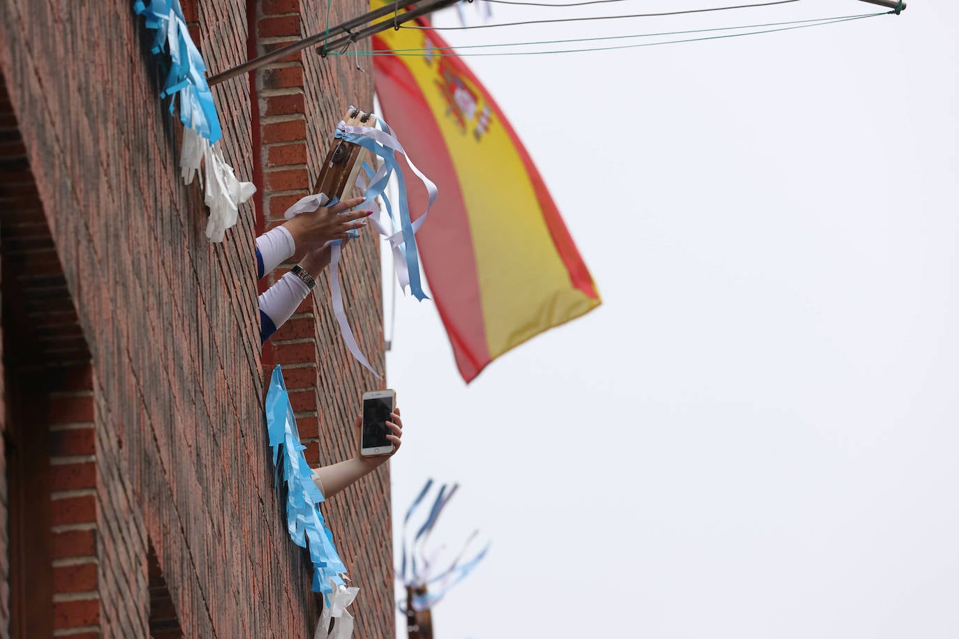 Fotos: San Vicente de la Barquera vive La Folía desde el confinamiento