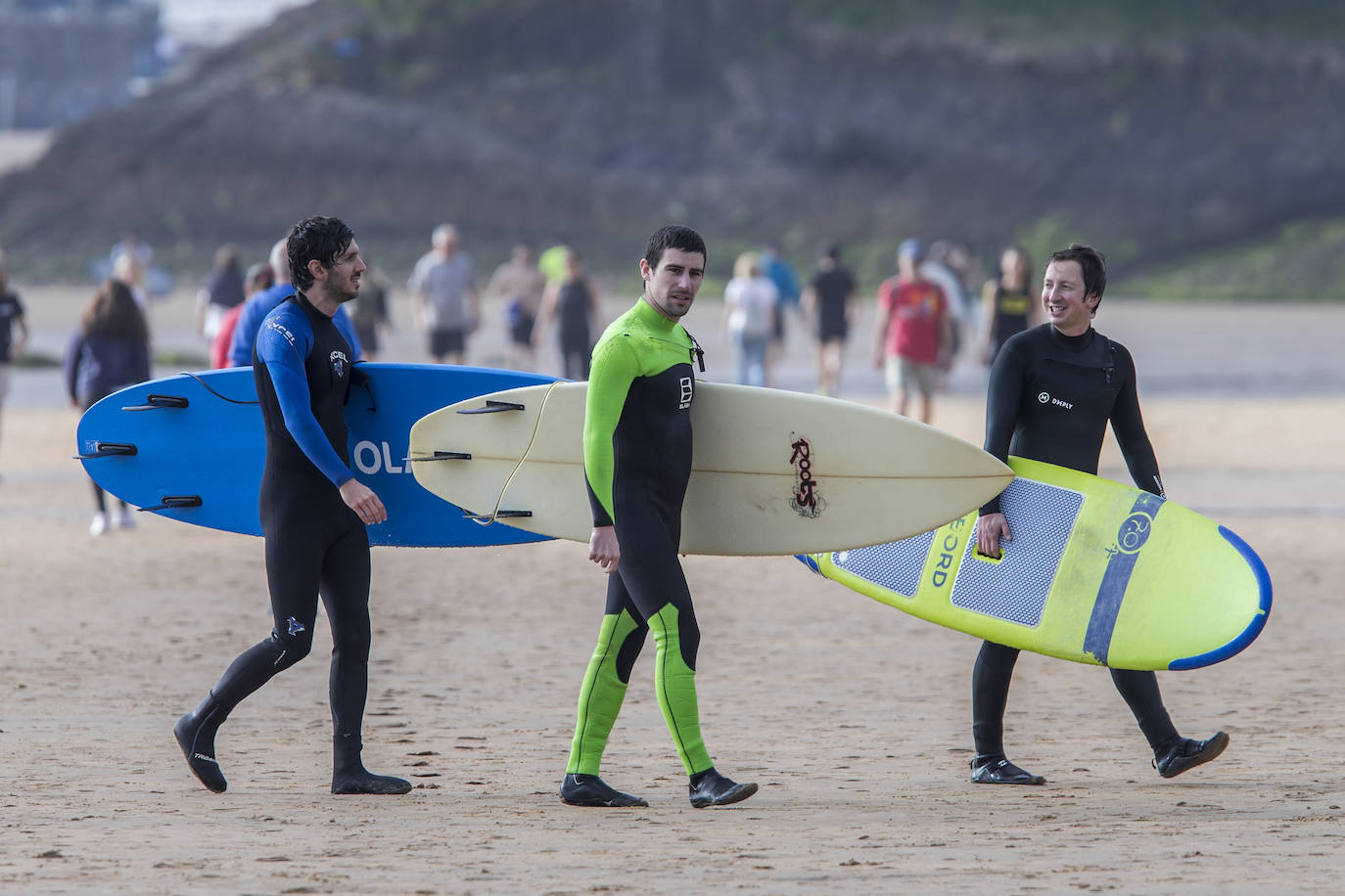 Fotos: Los santanderinos aprovechan el día de playa