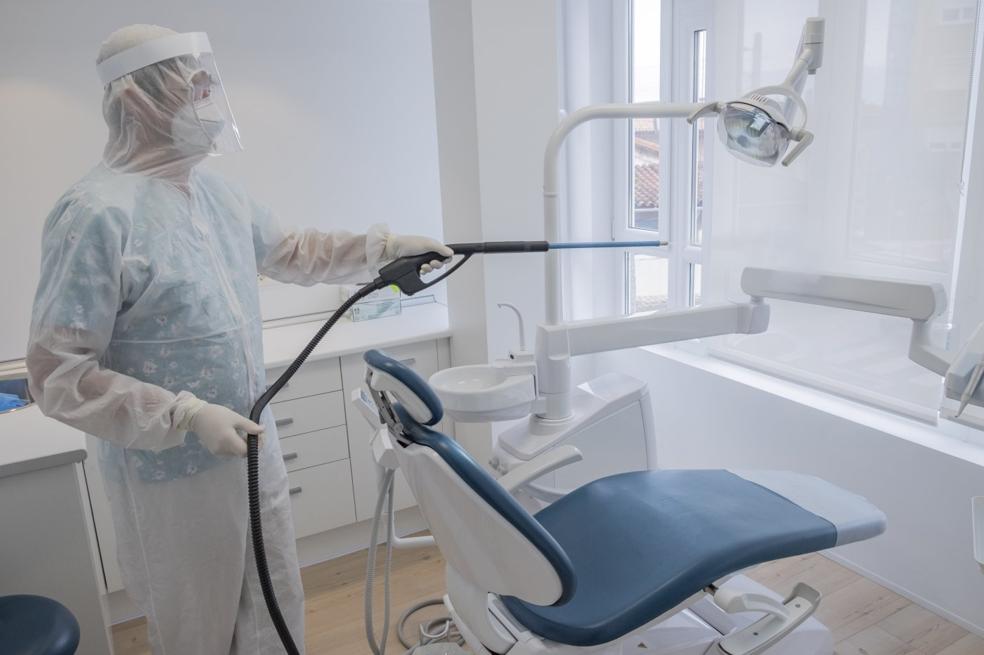 «No existe un espacio más seguro que una clínica dental»