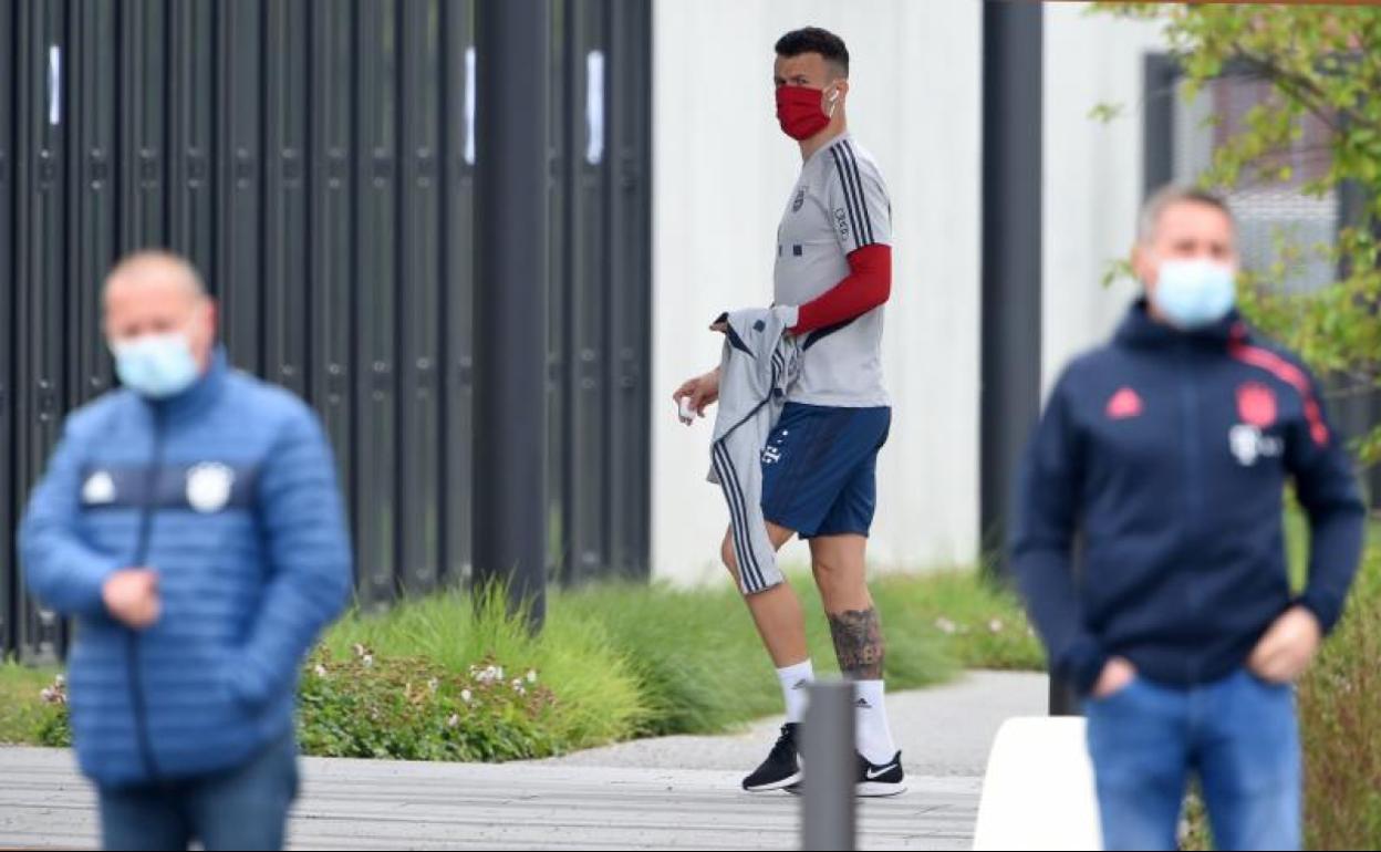 Ivan Perisic, futbolista croata del Bayern de Múnich, a su llegada a un entrenamiento. 