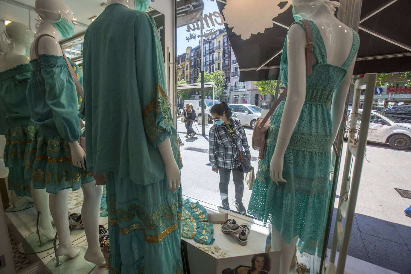 Fotos: El pequeño comercio renuncia a las rebajas