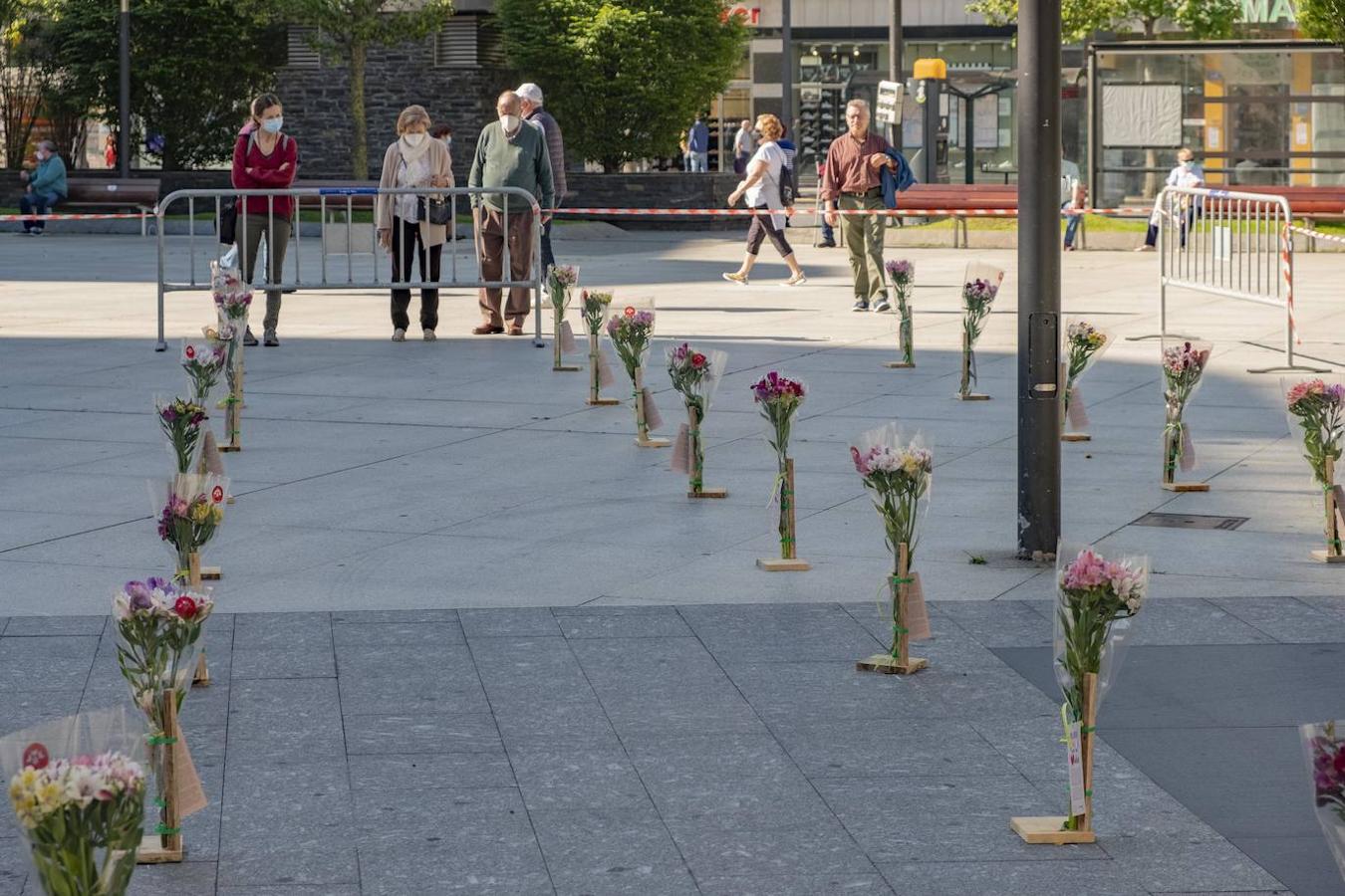 Fotos: Flores para quienes han hecho frente al coronavirus