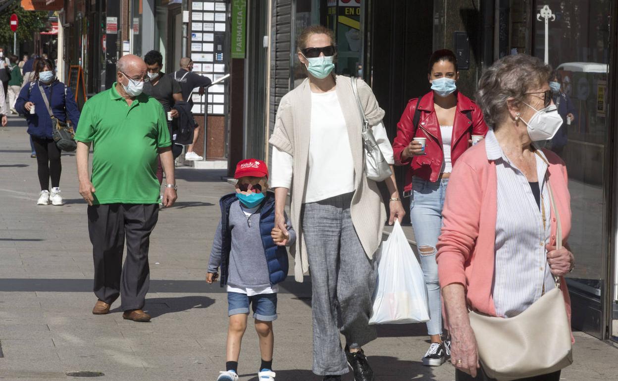 Así les hemos contado el primer día de uso obligatorio de mascarillas en Cantabria