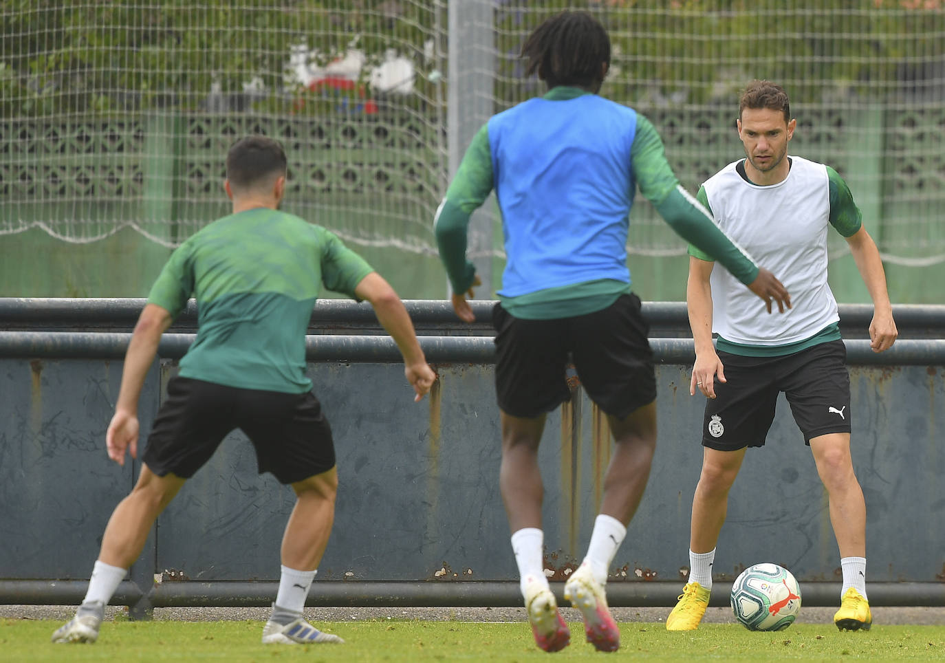 Fotos: El Racing ya entrena al completo