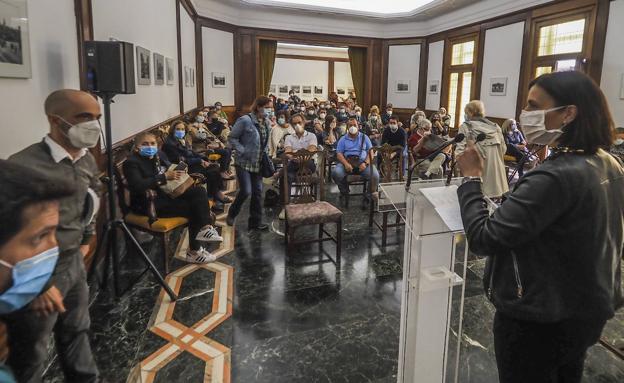 Los residentes del edificio de Isabel II entrarán hoy a recoger sus enseres