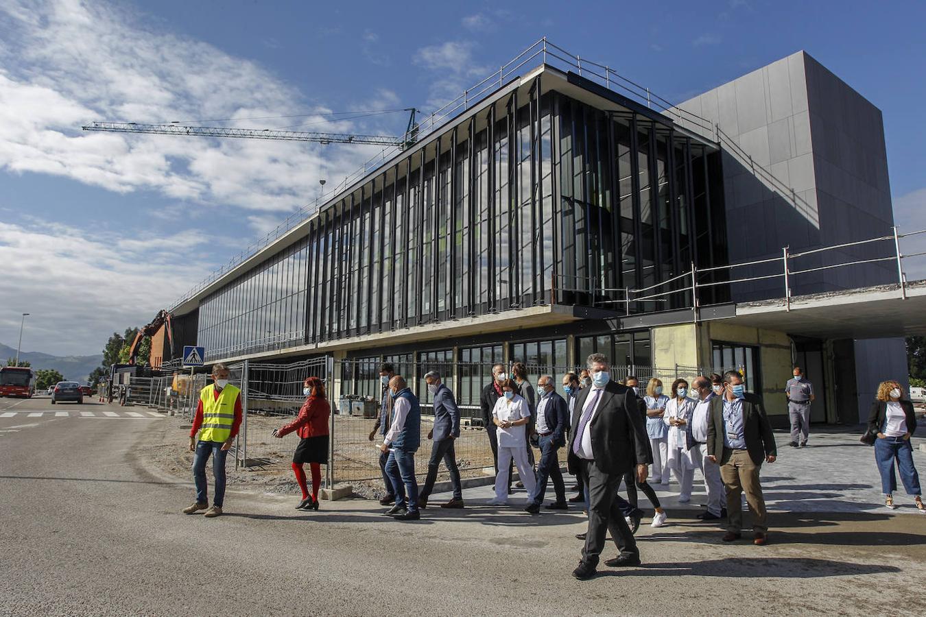 El hospital prestará desde mañana los servicios de rehabilitación, fisioterapia, logopedia y terapia ocupacional en la planta cero del edificio de consultas externas.