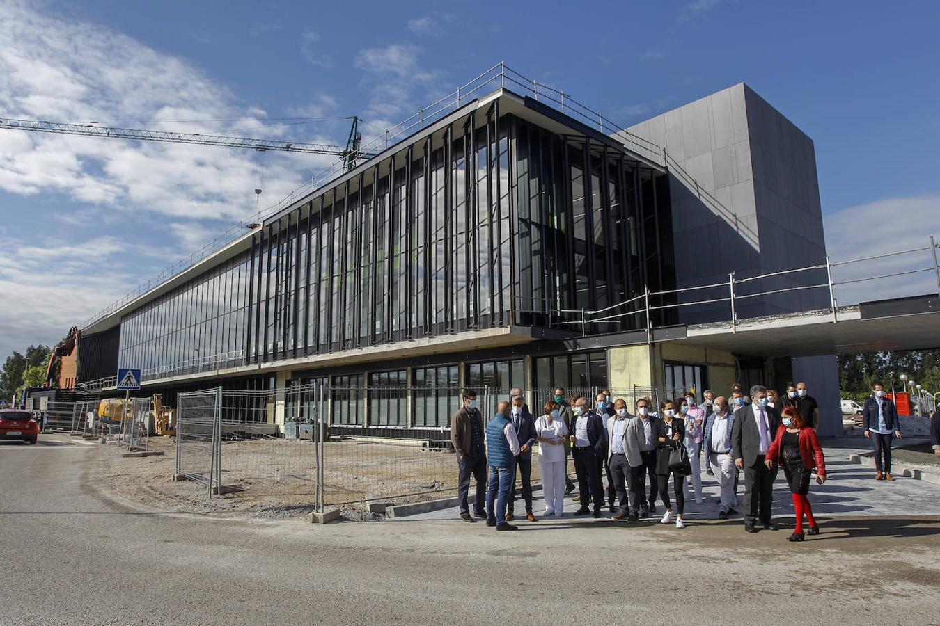 El hospital prestará desde mañana los servicios de rehabilitación, fisioterapia, logopedia y terapia ocupacional en la planta cero del edificio de consultas externas.