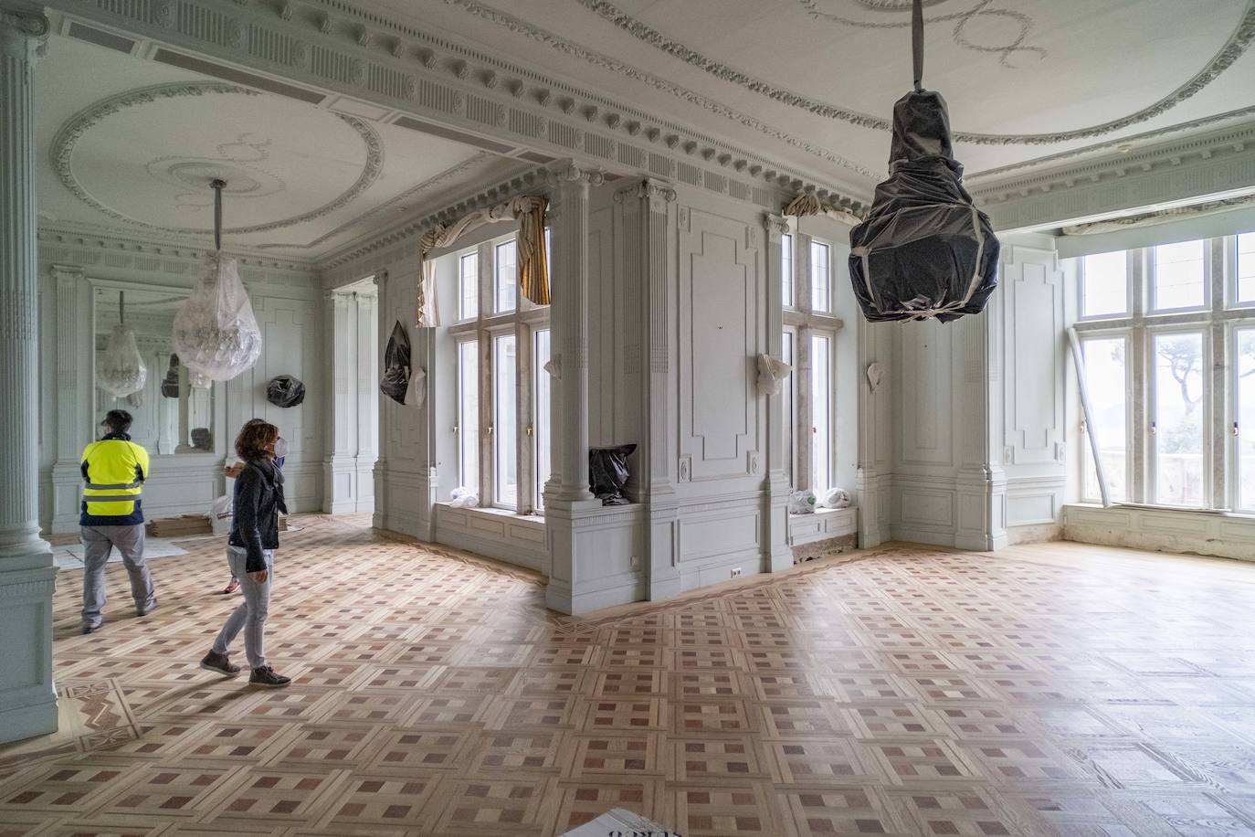 Los trabajos en el gran edificio de la península de La Magdalena estarán acabados «para mediados de julio»