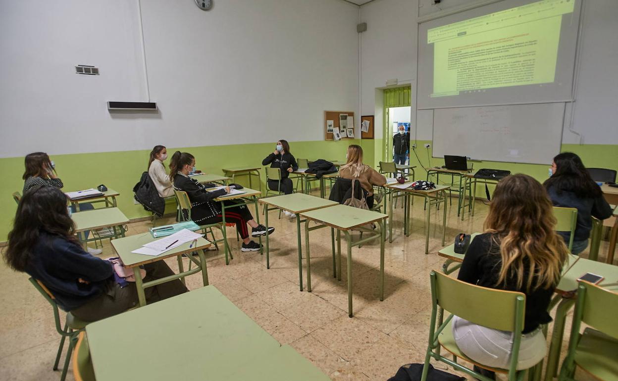 Vuelta a los institutos hace unos días.