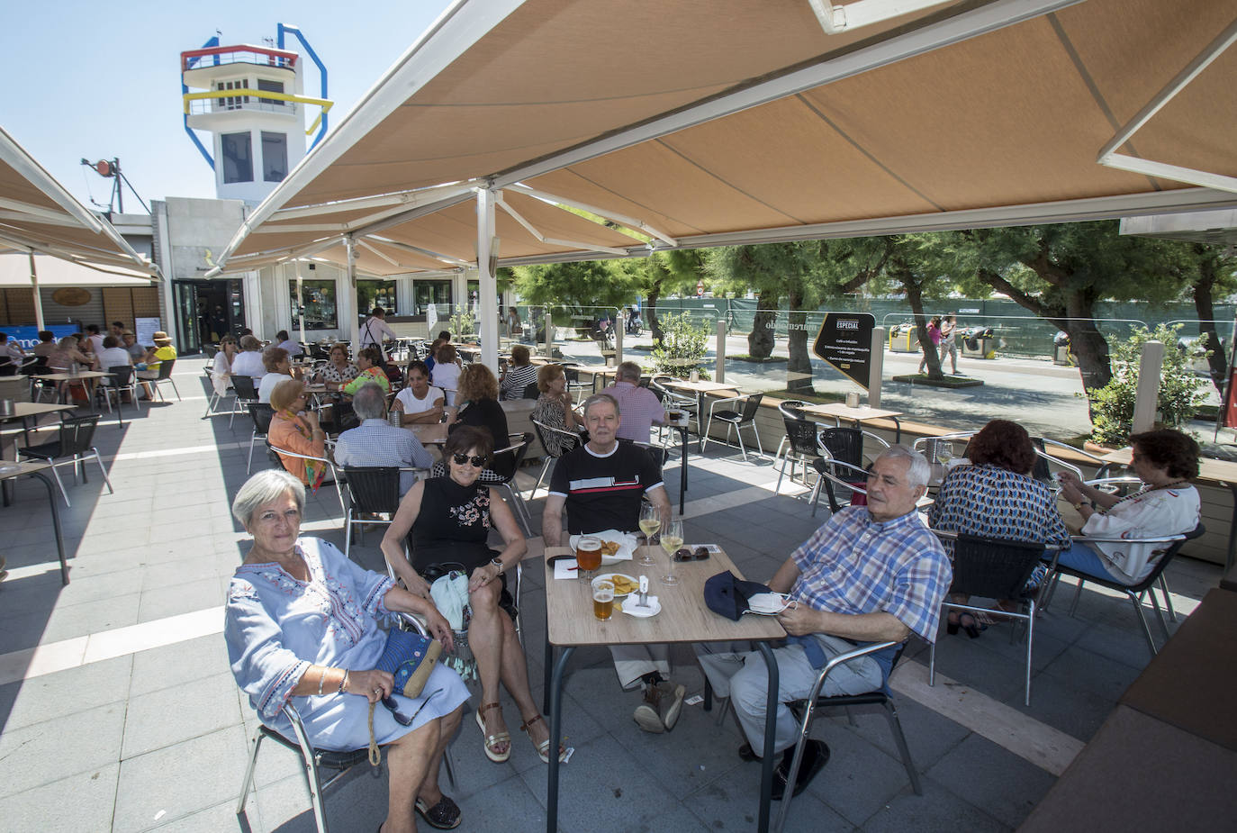 Fotos: Primer domingo de la &#039;nueva normalidad&#039; en Santander
