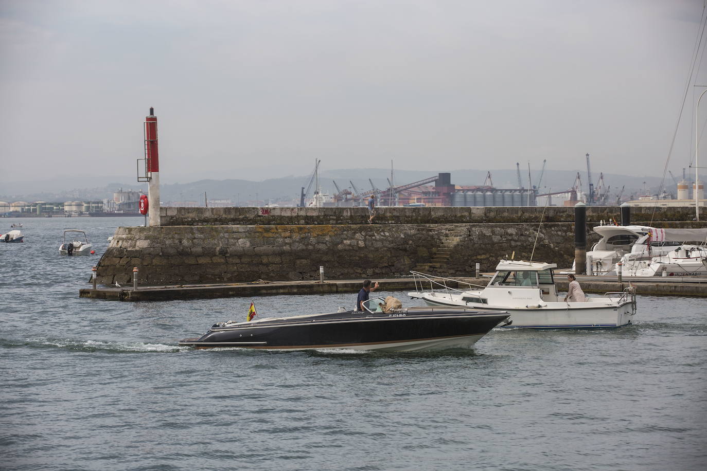 Fotos: Embarcaciones que surcan la bahía