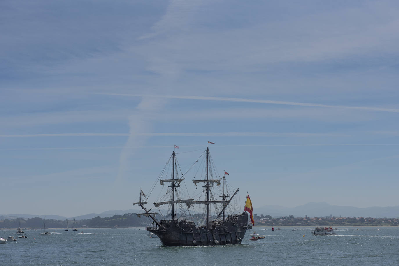 Fotos: Llegada del Galeón Andalucía a Santander